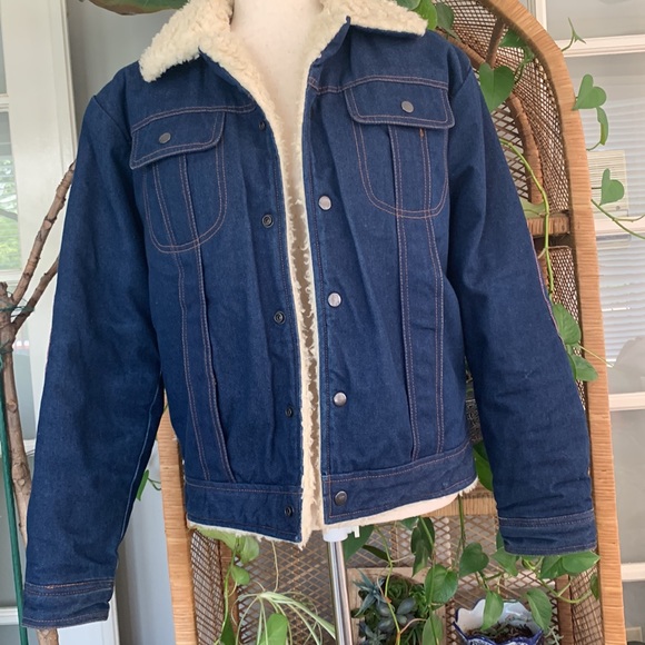 SOLD - Picture 3 of 12